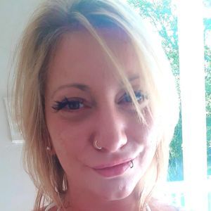 Meet your Posher, Sheila